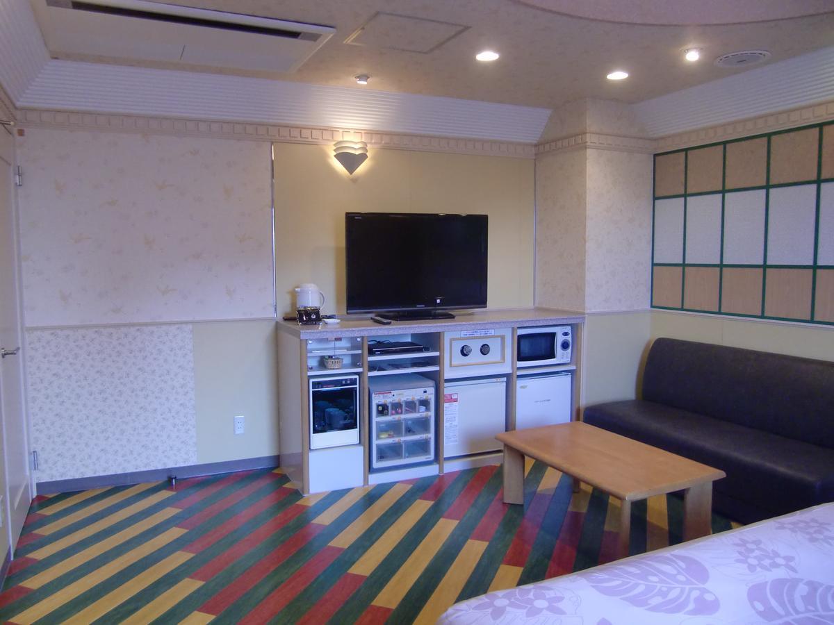 Golf Kofu Showa (Adults Only) Экстерьер фото